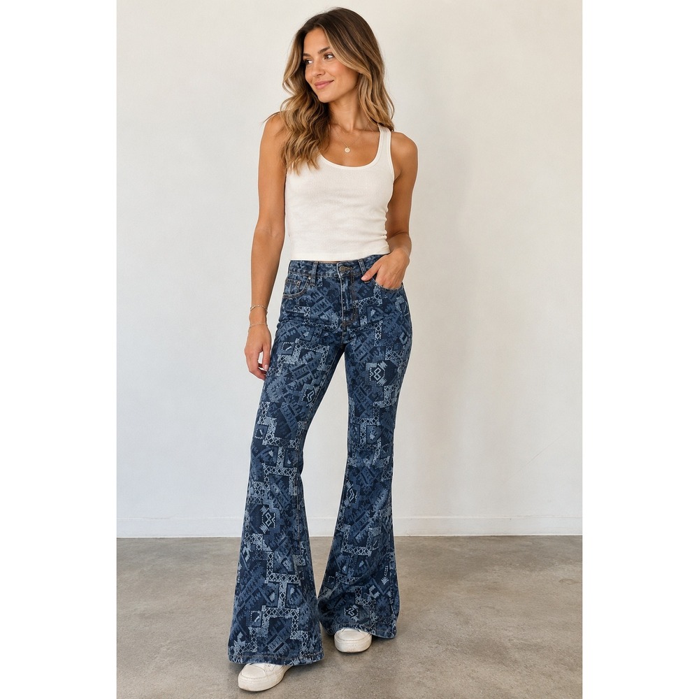 Shyanne Flare Jeans Size 25 Aztec Southwestern Bell Bottom Western Boho Cowgirl